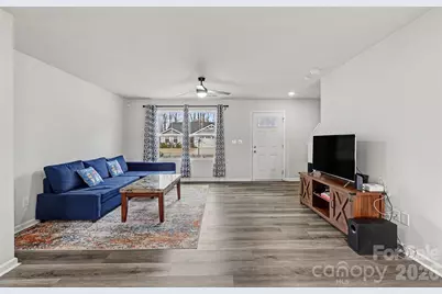 5141 Rustling Pines Court, Charlotte, NC 28215 - Photo 7