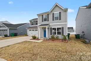 5141 Rustling Pnes Ct, Charlotte, NC 28215 - Photo 5