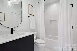 5726 Charing Pl, Charlotte, NC 28211 - Photo 25