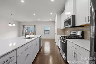 1835 Shumard Ln, Charlotte, NC 28205 - Photo 11