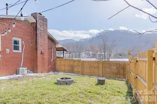 8573 Cruso Rd, Canton, NC 28716 - Photo 13