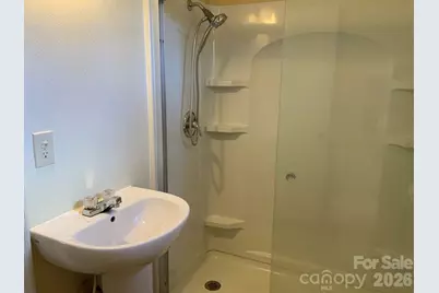 626 3rd Avenue Drive SE, Hickory, NC 28602 - Photo 13