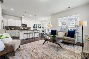 814 Ruckers CT, Tega Cay, SC 29708 - Photo 3