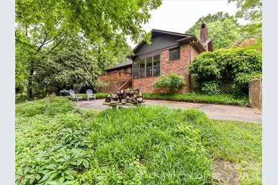 2401 Wensley Drive, Charlotte, NC 28210 - Photo 19