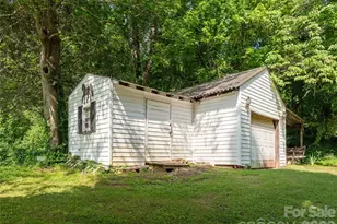 34 Lockhart Rd, Tryon, NC 28782 - Photo 35