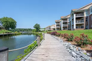 18511 Harborside Dr, Cornelius, NC 28031 - Photo 7