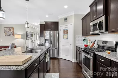 129 Rosebay Drive, Mooresville, NC 28117 - Photo 3