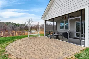 129 Rosebay Dr, Mooresville, NC 28117 - Photo 25