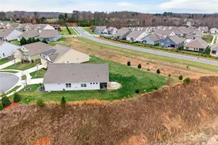 129 Rosebay Dr, Mooresville, NC 28117 - Photo 43