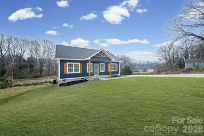 412 S Hill Street, Gastonia, NC 28052 - Photo 1