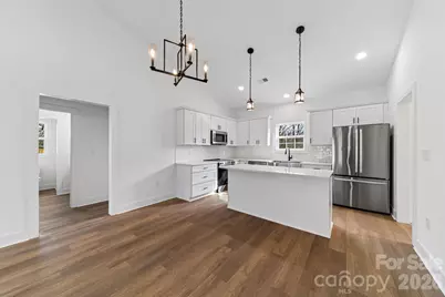 412 S Hill Street, Gastonia, NC 28052 - Photo 15