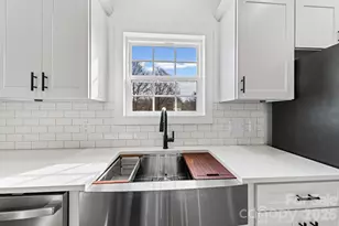 412 S Hill St, Gastonia, NC 28052 - Photo 7