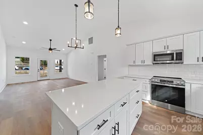 412 S Hill Street, Gastonia, NC 28052 - Photo 5