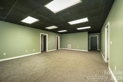 308 41st Avenue Place NW, Hickory, NC 28601 - Photo 39