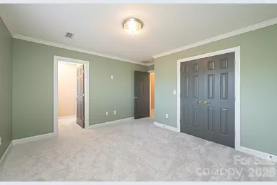 308 41st Avenue Place NW, Hickory, NC 28601 - Photo 31