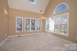 308 41st Ave Pl NW, Hickory, NC 28601 - Photo 9