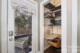 1073 Park West Dr, Charlotte, NC 28209 - Photo 25
