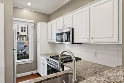 1073 Park West Drive, Charlotte, NC 28209 - Photo 3