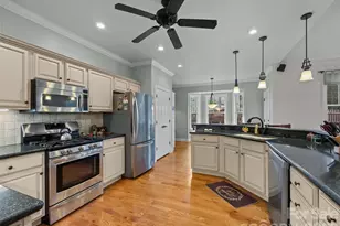 188 Solomon's Cove Rd, Flat Rock, NC 28731 - Photo 23