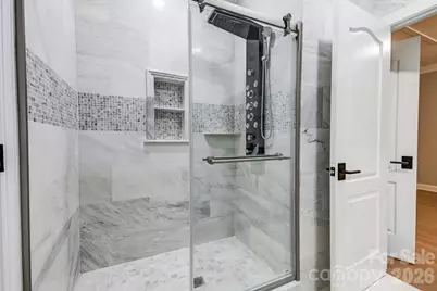 8707 Fairview Road, Charlotte, NC 28226 - Photo 21