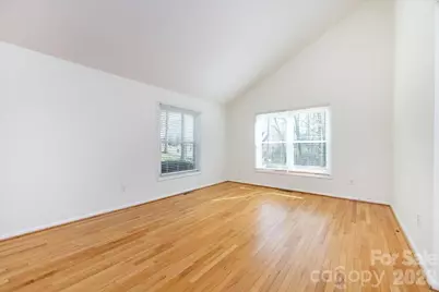 6132 Patrick Place, Charlotte, NC 28210 - Photo 5