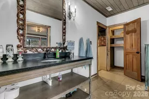 346 Lucky Ln, Clyde, NC 28721 - Photo 35