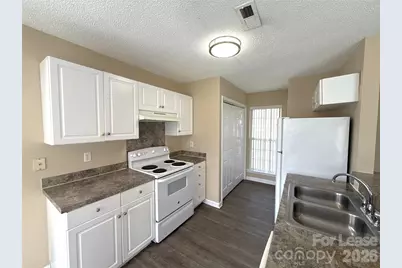 507 Shafter Court, Charlotte, NC 28214 - Photo 7