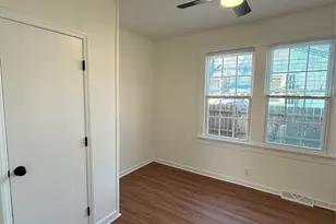 321 S Weldon St, Gastonia, NC 28052 - Photo 9