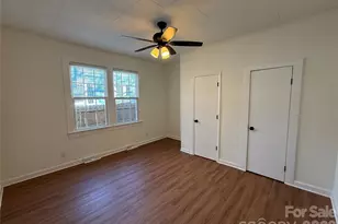 321 S Weldon St, Gastonia, NC 28052 - Photo 17