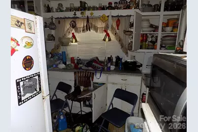 415 S Maple Street S, Dallas, NC 28034 - Photo 9