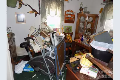 415 S Maple Street S, Dallas, NC 28034 - Photo 7