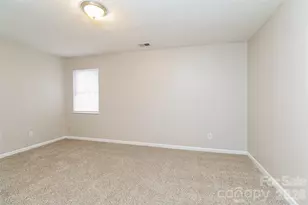 2001 Teddington Dr, Charlotte, NC 28214 - Photo 9