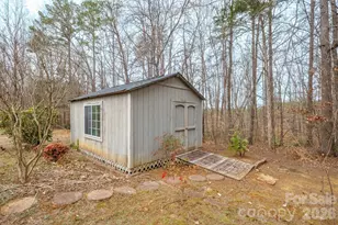 333 Sandy Ford Rd, Mount Holly, NC 28120 - Photo 41