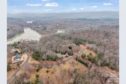 631 Mountain Parkway, Mill Spring, NC 28756 - Photo 35