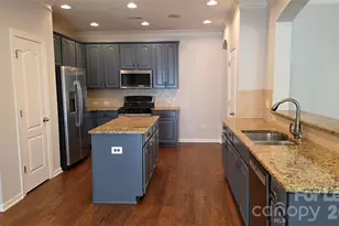 5203 Camp Verde Ln, Charlotte, NC 28277 - Photo 13