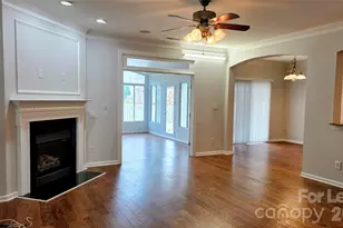 5203 Camp Verde Ln, Charlotte, NC 28277 - Photo 9