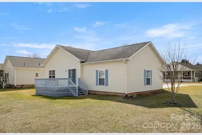 403 Sassafras Drive, Hendersonville, NC 28739 - Photo 3