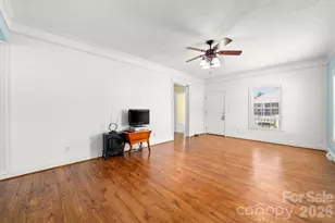 403 Sassafras Dr, Hendersonville, NC 28739 - Photo 7