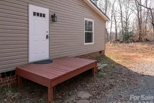 3013 Bonnie Ln, Hildebran, NC 28637 - Photo 7