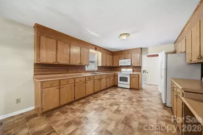 4698 Forest View Road, Blacksburg, SC 29702 - Photo 13