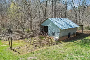 4698 Forest View Rd, Blacksburg, SC 29702 - Photo 5