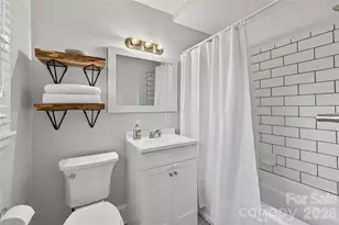 3400 Driftwood Dr, Charlotte, NC 28205 - Photo 13