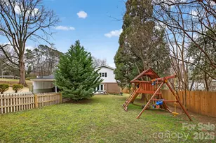 3400 Driftwood Dr, Charlotte, NC 28205 - Photo 25