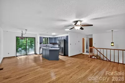 8 Shadywood Circle, Asheville, NC 28803 - Photo 3
