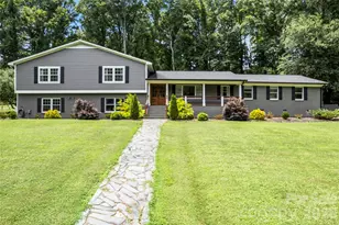 108 Brookmeade Dr, Statesville, NC 28625 - Photo 1