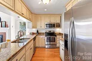 741 Blue Ridge Dr N, Marion, NC 28752 - Photo 13