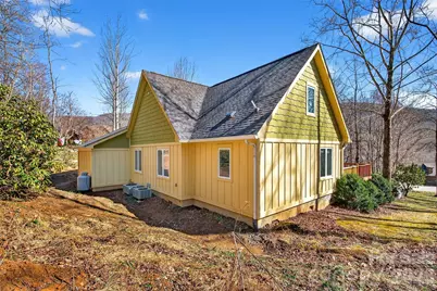 741 Blue Ridge Drive N, Marion, NC 28752 - Photo 37