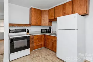 308 Melody Cir, Swannanoa, NC 28778 - Photo 13