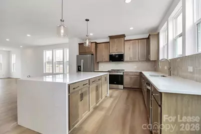 7009 Westrow Avenue, Charlotte, NC 28278 - Photo 5