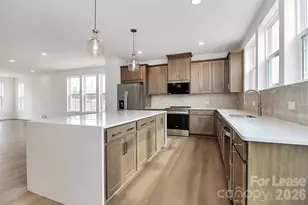 7009 Westrow Ave, Charlotte, NC 28278 - Photo 5